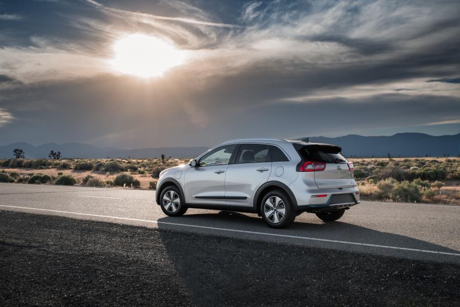  Kia Niro Plug-In Hybrid (DE) 2018 года  (NA) (фото 46 из 47)